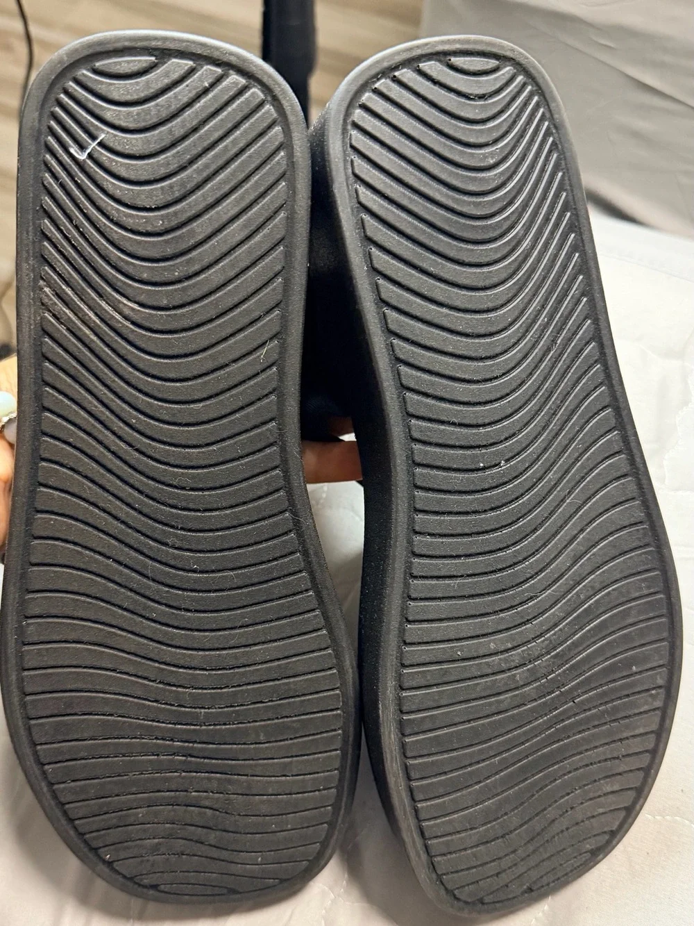 Steve Madden Janice platform wedge sandals, featuring black elastic straps. - Picture 5 of 10
